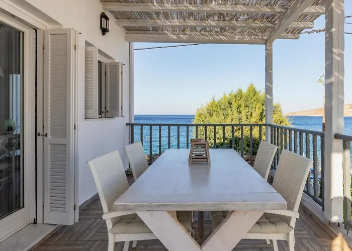 Uno Luxury With Sea View 아파트 *